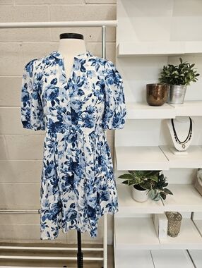 Poplin Tiered
Babydoll Dress